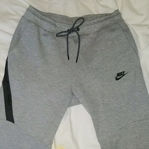 Nike Sportswear Tech Fleece Sweats